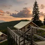Glamping *
