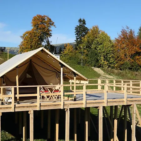 Glamping Μπούκοβελ