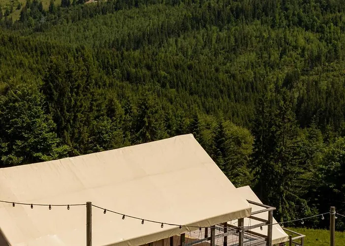 Glamping