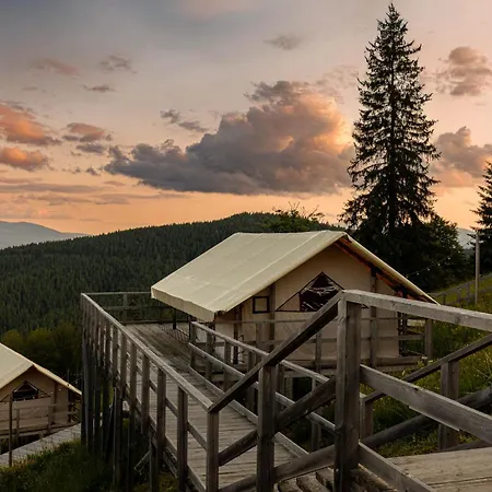 Glamping *